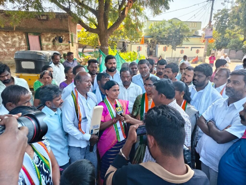 Congress sarpanch candidate Machar Jyoti's campaign