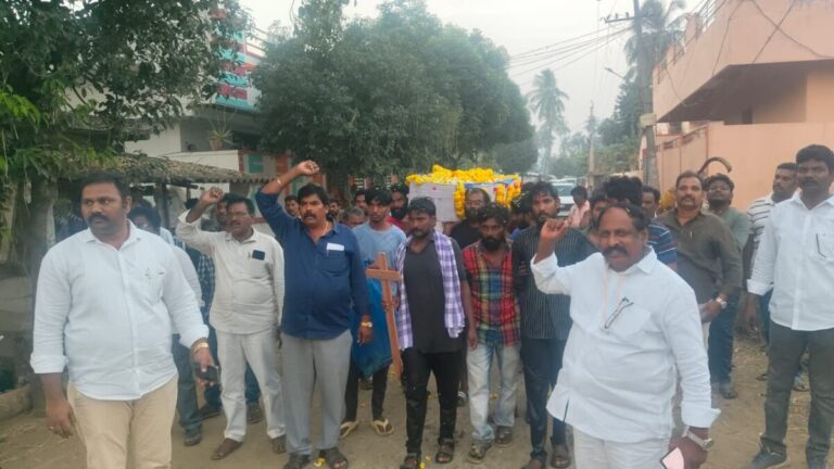 WhatsApp Image 2025-12-10 at 18.35.18