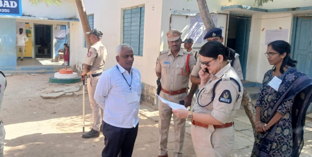 SP Sneha Mehra, IPS, inspected critical polling stations