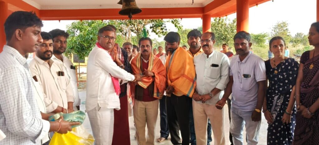 Ravindra Kumar visited Sri Sri Sri Ramudada