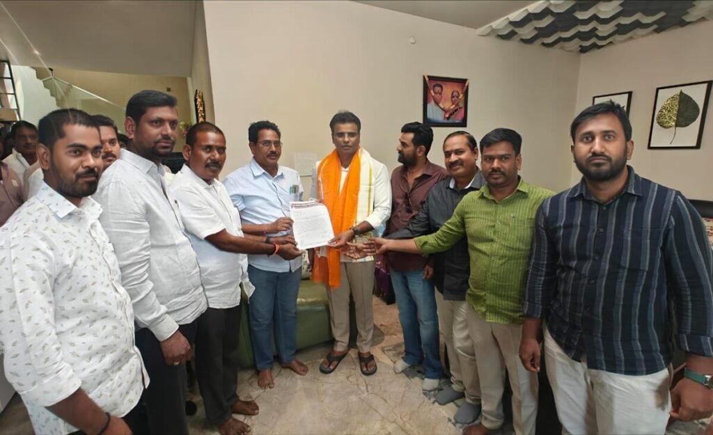 We will raise and discuss the issues of journalists in the Assembly