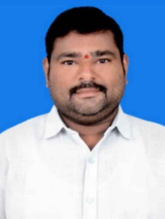 4 months of pending wages should be paid immediately