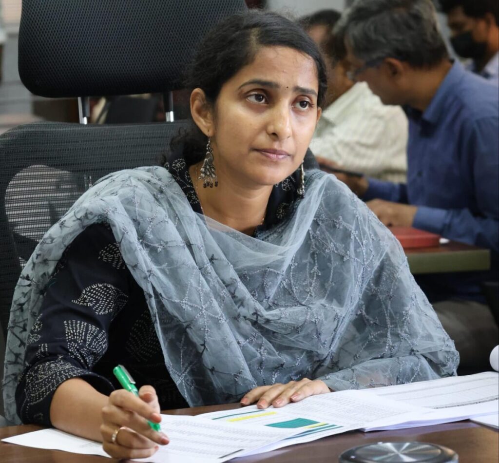 Applications invited for shops 