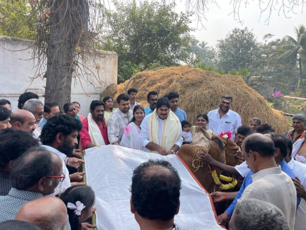 Sri Bhramaramba Sametha Malleswara Swamy