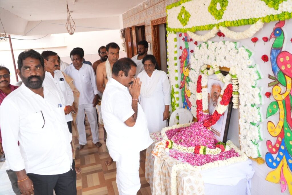 MLA Dagumati Kavya Krishna Reddy paid tribute to Narasimha Rao