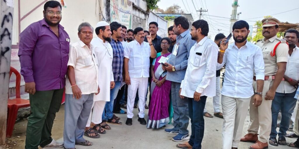 MLA visited polling stations
