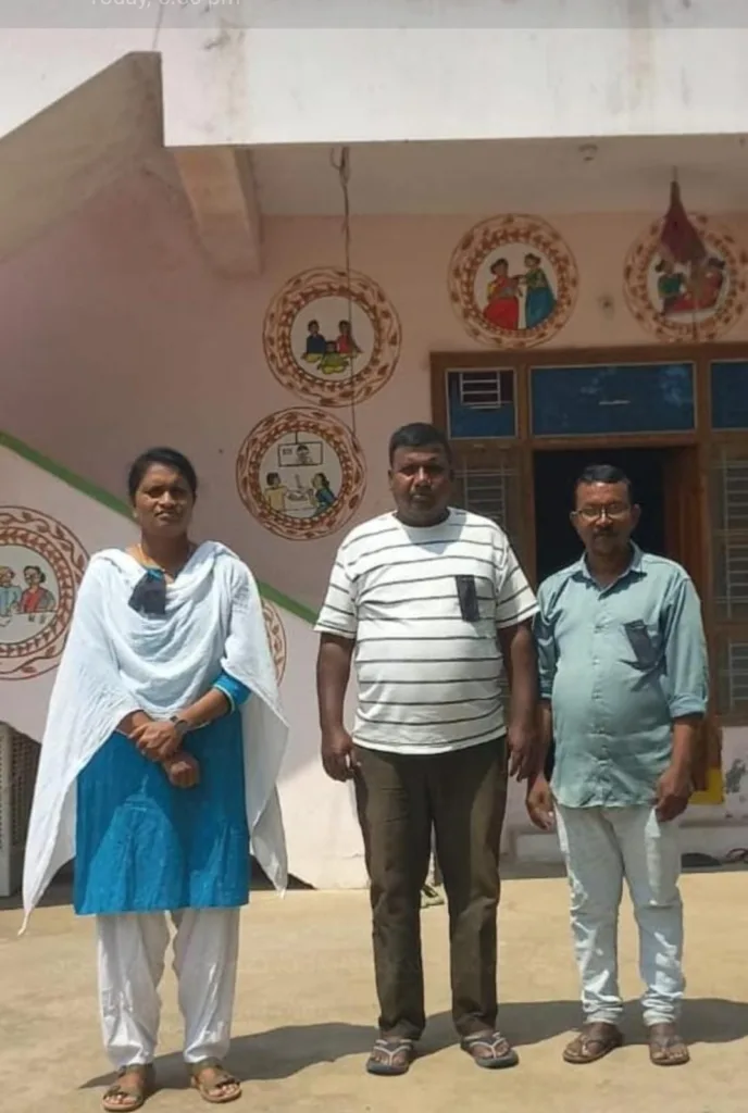 NHM employees protesting