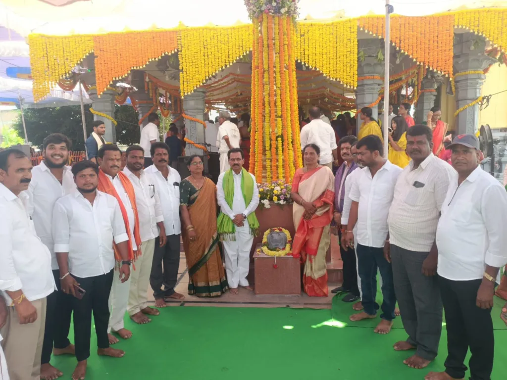 Ramavat Ravindra Kumar With the grace of Sita and Rama