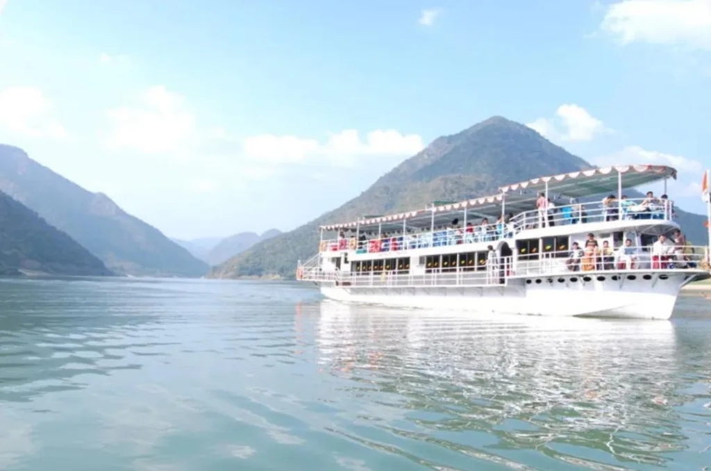 Papikondalu Boat Trips Starting