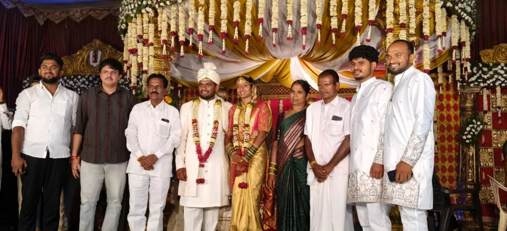 Ravindra Kumar blesses newlyweds