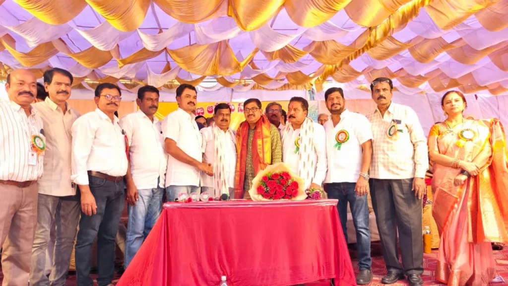 MLA Balu Naik : ఉపాధ్యాయుల సేవలు సమాజానికి ఆదర్శం MLA Balu Naik