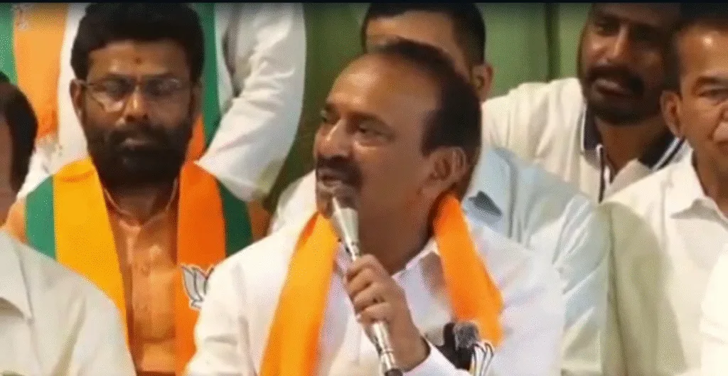 Etela Rajender : నదిలో పోయే నీటిని ఎత్తిపోయండి Etela Rajender