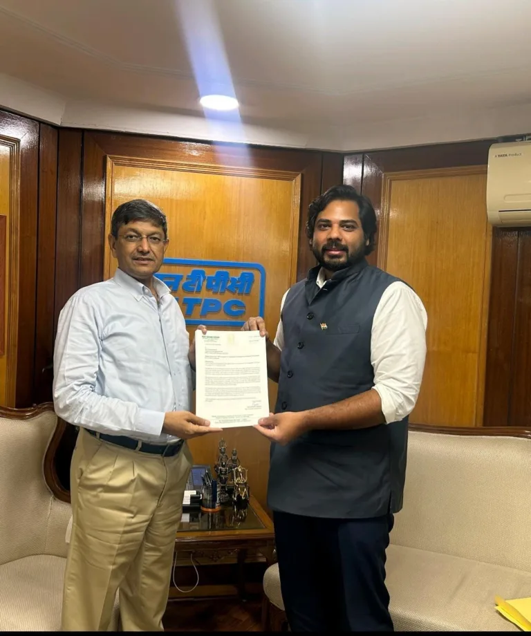 High Court : తెలంగాణలో జర్నలిస్టుల అక్రిడిటేషన్ కార్డుల గడువును ఆగస్టు 25, 2026 వరకు పొడిగించిన హైకోర్టు WhatsApp Image 2026-08-04 at 17.55.22