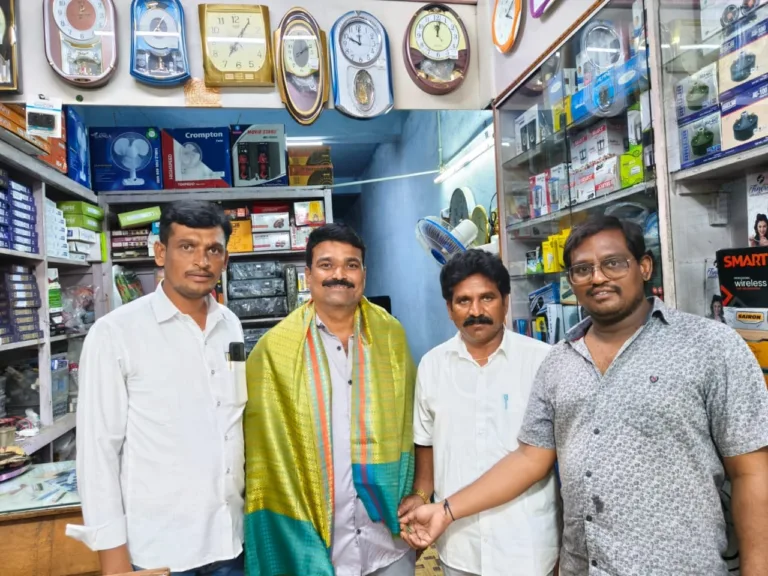 Birthday Wishes Rapolu Mohan : రాపోలు మోహన్కు ఘనంగా జన్మదిన శుభాకాంక్షలు WhatsApp Image 2026-08-12 at 19.28.12