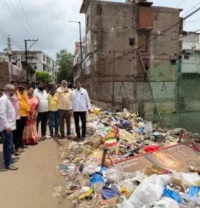 Official Negligence Collapsed Bridge : కుంగిన వంతెనపై అధికారుల నిర్లక్ష్యం WhatsApp Image 2026-08-18 at 17.09.35