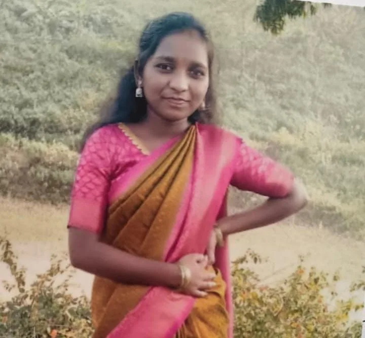 Young Woman Missing : అరకు వేలి మండలంలో యువతి అదృశ్యం WhatsApp Image 2026-08-22 at 19.00.49