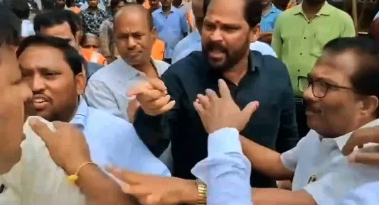 Political Rifts : రాజకీయ విభేదాలు, కూటమి నేతల మధ్య వాగ్వాదం. WhatsApp Image 2026-08-25 at 17.54.57