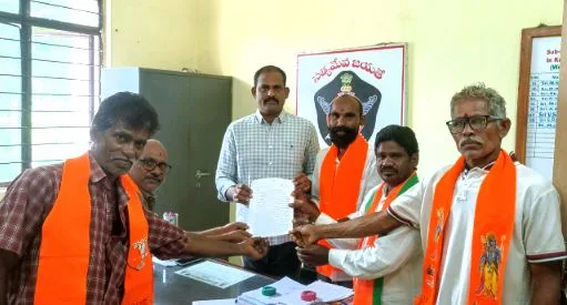 Justice Nookaraju Family : నూకరాజు కుటుంబానికి ప్రభుత్వం న్యాయం చేయాలి. WhatsApp Image 2026-08-25 at 20.19.02