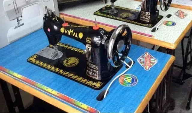 Free Sewing Machines : మహిళలకు ఫ్రీగా కుట్టు మెషీన్లు.. WhatsApp Image 2026-08-26 at 08.22.32