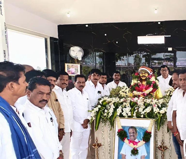 Dr. Ramulu Naik Statue : డాక్టర్ రాములు నాయక్ విగ్రహావిష్కరణ. WhatsApp Image 2026-08-30 at 15.14.06