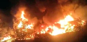 Lorry Overturns : లారీ బోల్తా, సజీవ దహనం డ్రైవర్, క్లీనర్. WhatsApp Image 2026-09-08 at 15.58.36
