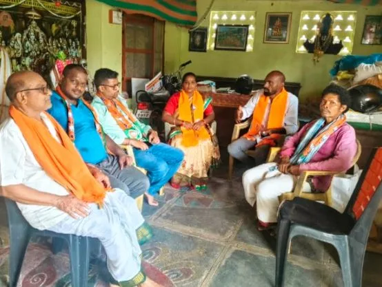 BJP Holds Meeting : సమావేశం నిర్వహించిన భారతీయ జనతా పార్టీ. WhatsApp Image 2026-10-05 at 18.40.00