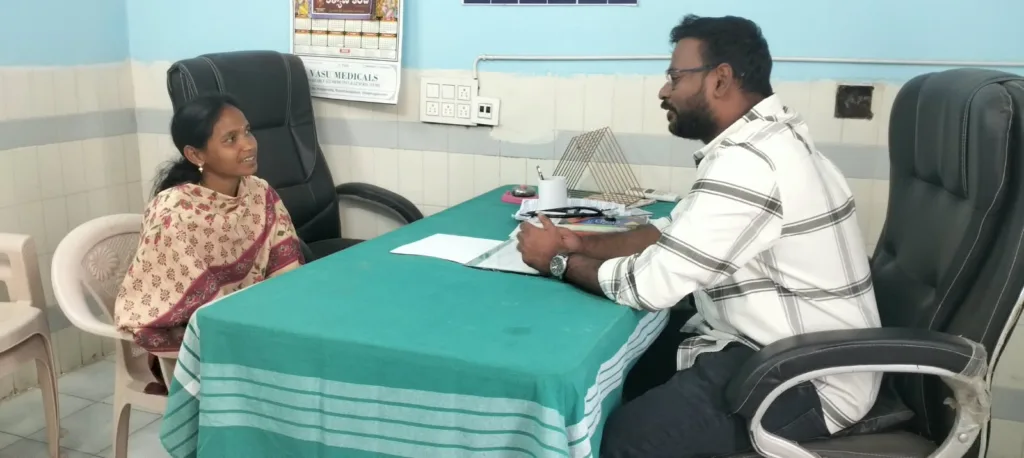 Demudamma Visits Pinakota PHC : పినకోట పీహెచ్సీని సందర్శించిన గిరిజన మహిళా సంఘం జిల్లా అధ్యక్షురాలు దీసరి దేముడమ్మ WhatsApp Image 2026-10-08 at 18.50.21