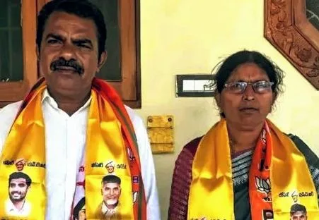 Local Body Elections : స్థానిక సంస్థల ఎన్నికలు, భార్యాభర్తల పోటీ. Local Body Elections
