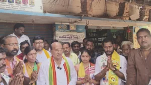 Election Campaigning : కడియం మండలం ఎన్నికల శంఖారావం కార్యక్రమంలో భాగంగా కడియపుసవరం గ్రామం లో కూటమి అభ్యర్థుల హోరా హోరీగా ఎన్నికల ప్రచారం! WhatsApp Image 2026-10-30 at 15.25.12